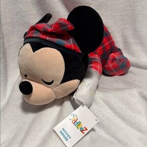 22” Cuddleez Mickey Flannel Pillow